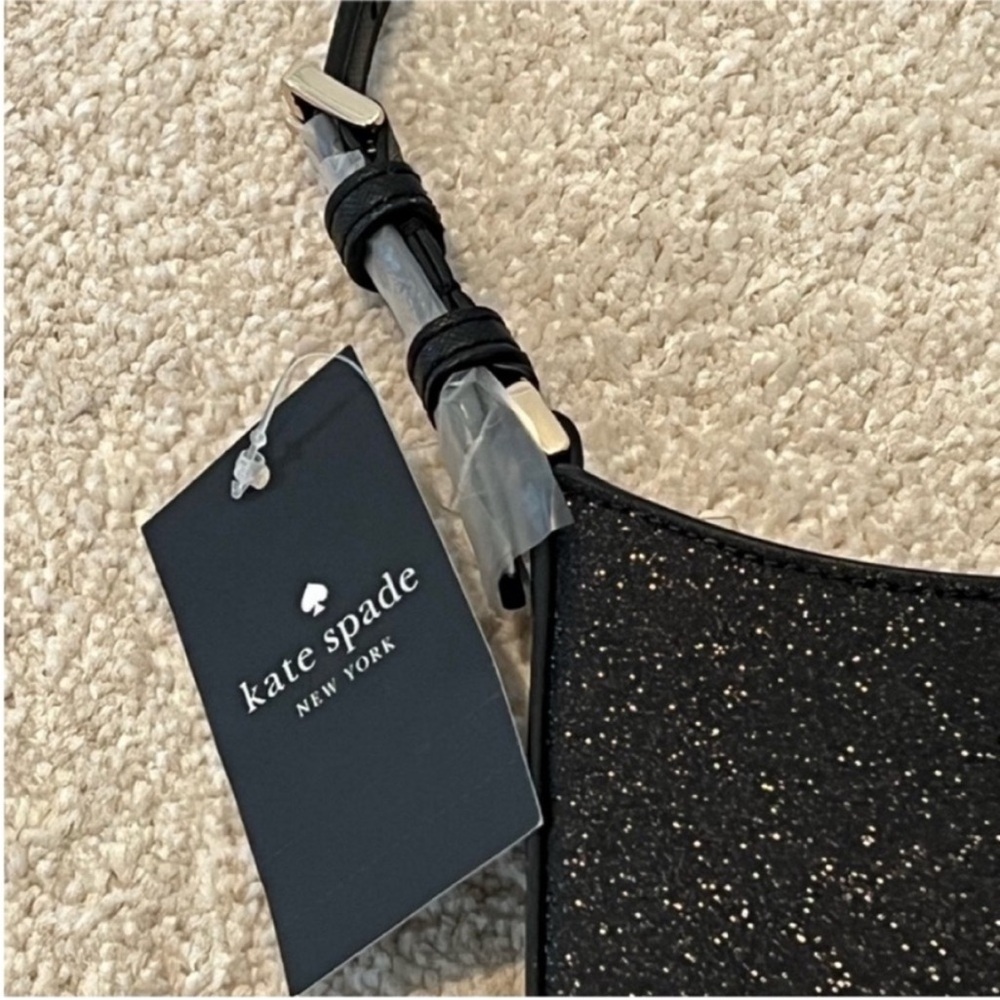 Kate Spade 8.4" × 8.8" × 1.6" Black
Shoulder Bag - Picture 5 of 12